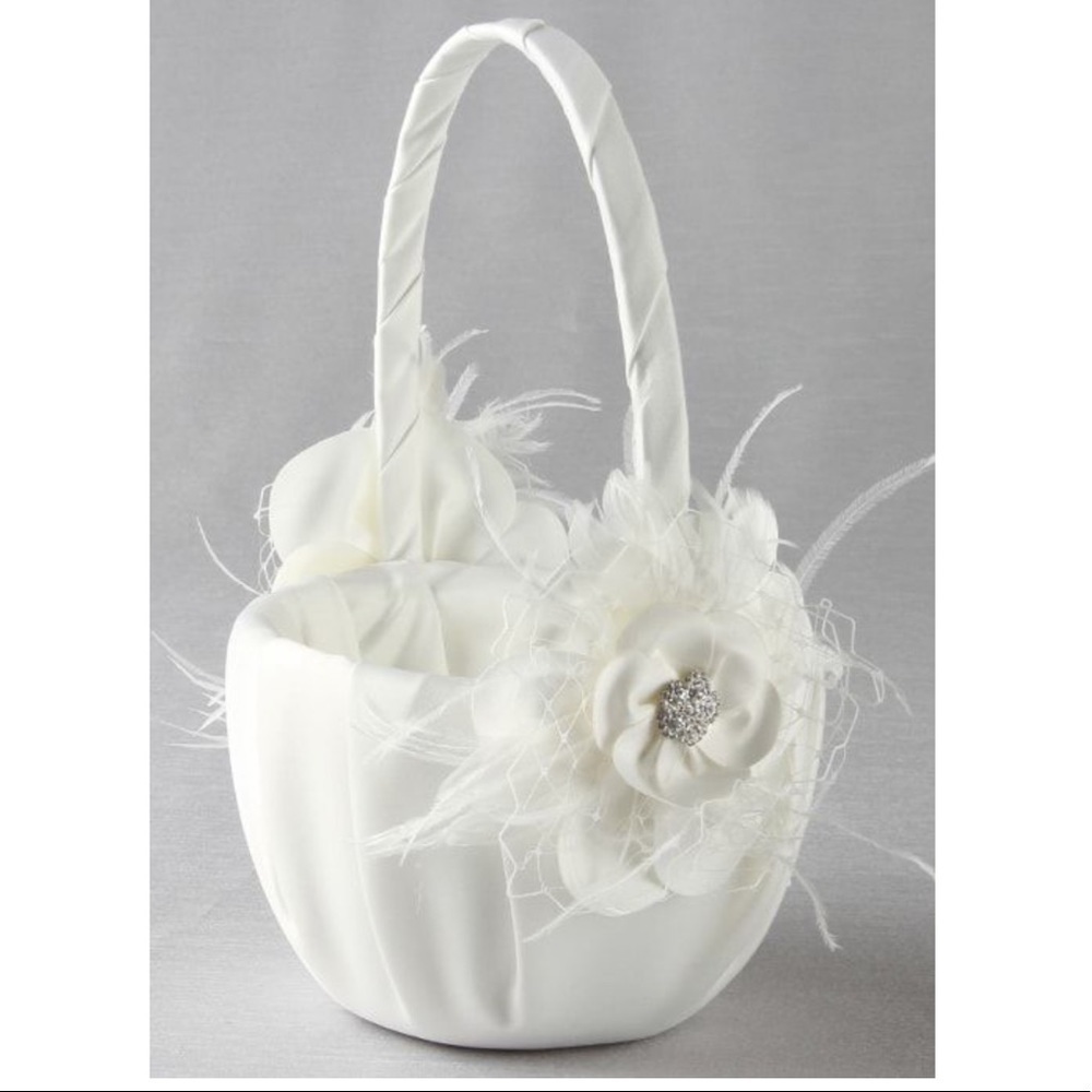 White Flowergirl Basket & Ringbearer Pillow - Picture 3 of 3